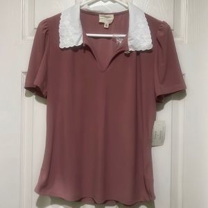 Collared pink blouse